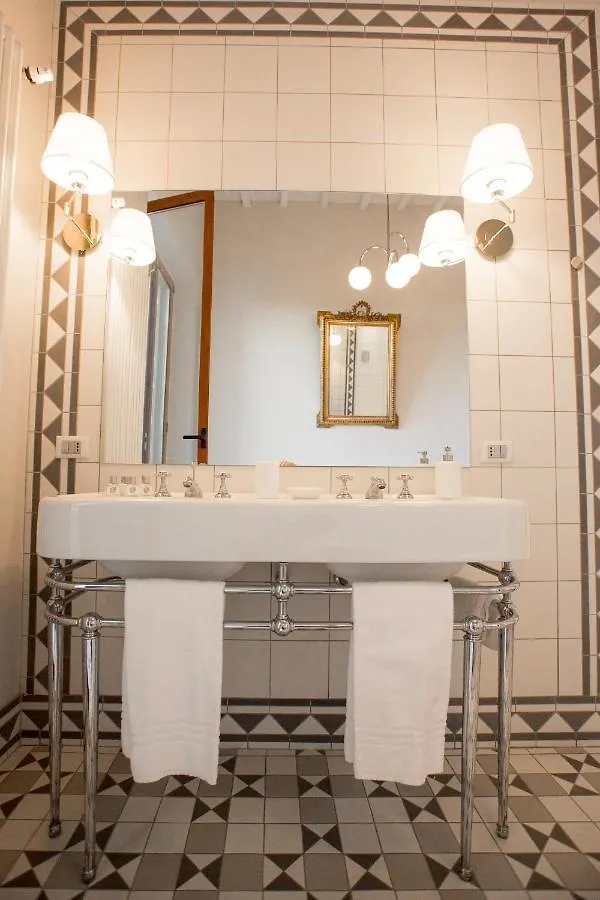 Bed & Breakfast Borgo Pinti Suites Le Stanze Dei Nobili Florence Italië