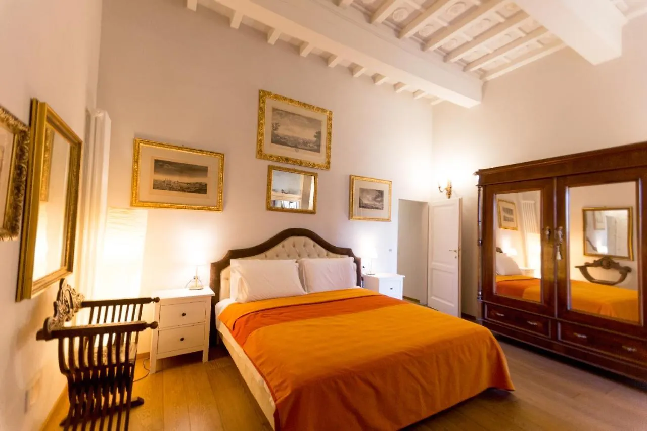 Oda ve Kahvaltı Borgo Pinti Suites Le Stanze Dei Nobili Floransa