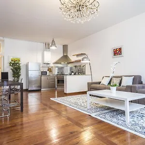  Appartamento Hemeras Boutique Homes - Super Central Design Italia