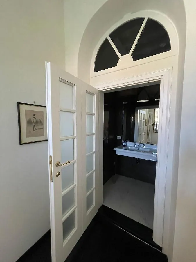 Borgo Pinti Suites Le Stanze Dei Nobili Florence Bed & Breakfast