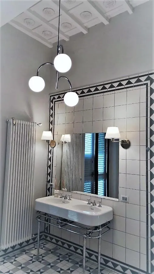 Borgo Pinti Suites Le Stanze Dei Nobili Florence Bed & Breakfast