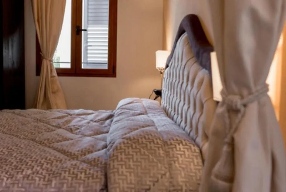 Bed & Breakfast Borgo Pinti Suites Le Stanze Dei Nobili Florence
