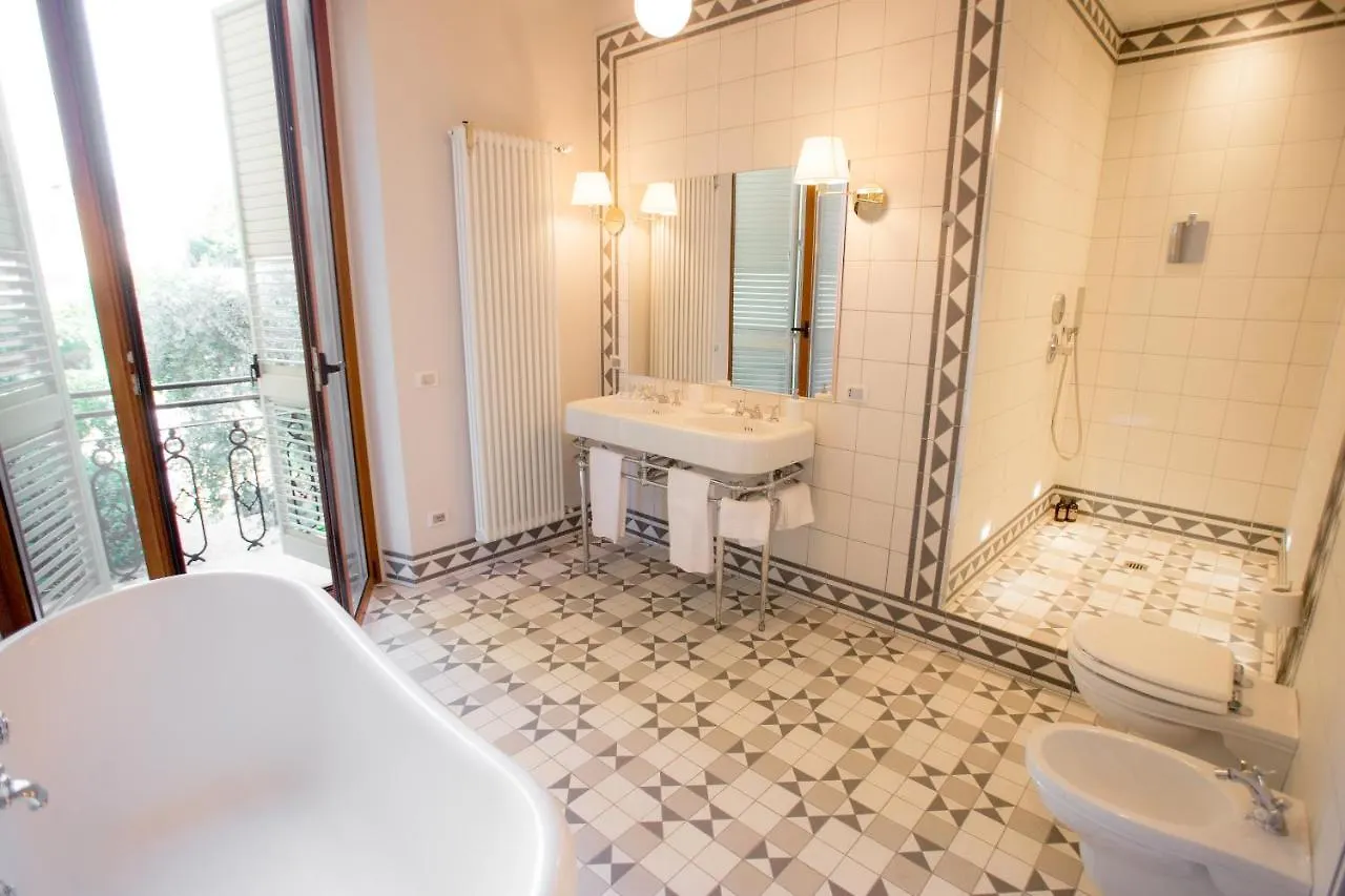 Bed & Breakfast Borgo Pinti Suites Le Stanze Dei Nobili Florence